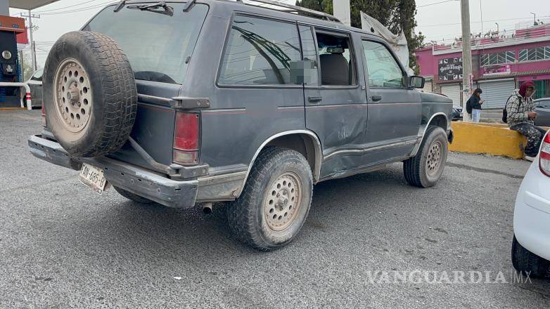 $!Los conductores llegaron a un acuerdo para cubrir los daños y gastos médicos de la víctima del accidente.