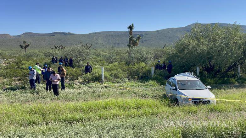 $!Los trabajadores que viajaban en el camión de la empresa Lipu no resultaron lesionados.