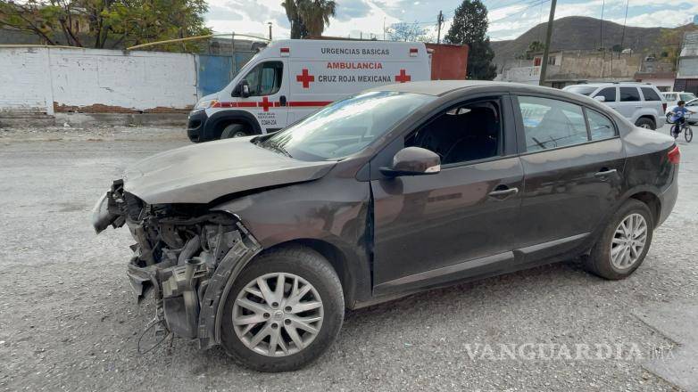 $!El vehículo responsable circulaba por la calle Sóstenes Rocha.