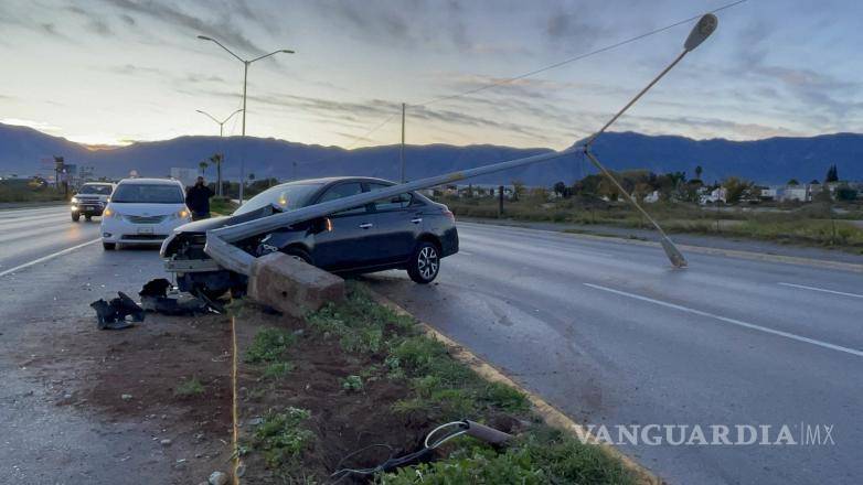 $!El accidente ocurrió alrededor de las 7:00 horas, justo antes de llegar al cruce con la calle Tezcatlipoca.