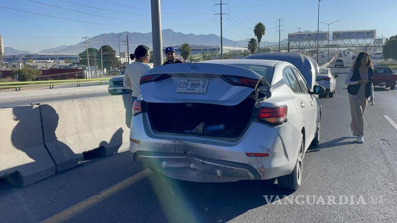 $!Los conductores afortunadamente no resultaron lesionados y los ajustadores de seguros llegaron al lugar.