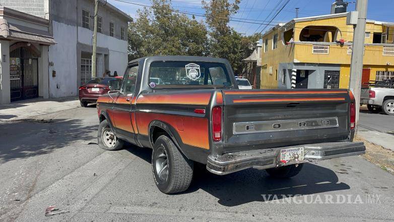 $!Elementos de seguridad acudieron al sitio para tomar conocimiento del percance y recabar información que permita deslindar responsabilidades.