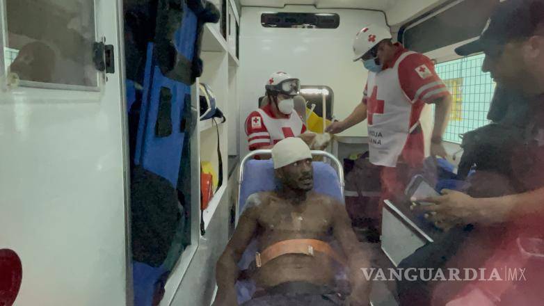 $!Arnulfo, quien sufre de esquizofrenia, quedó bajo custodia policial y observación médica en el Hospital General debido a lesiones graves.