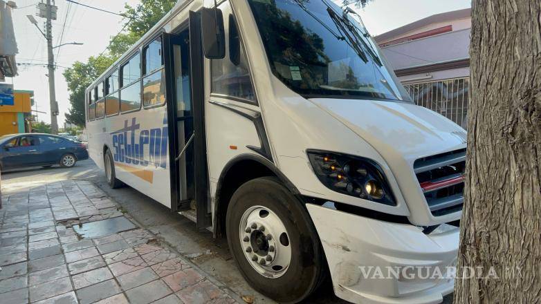 $!Una dormitada del chofer provocó el incidente.