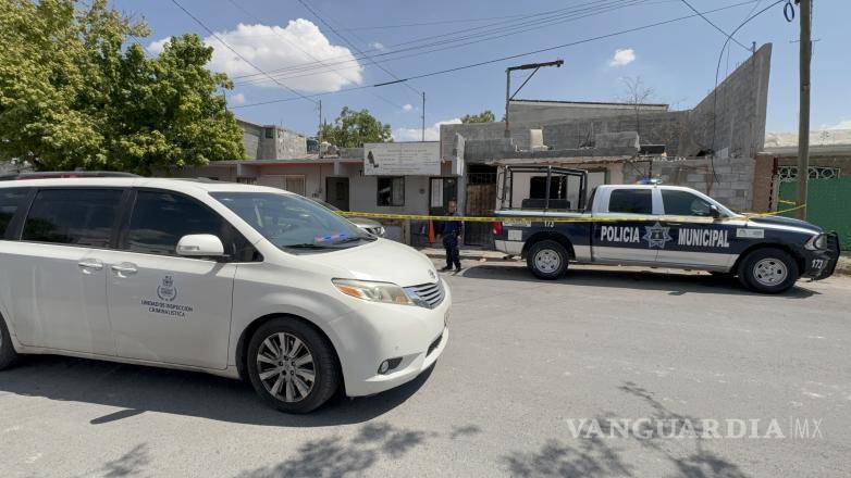 $!El joven fue localizado sin vida dentro de la vivienda de la colonia Molinos del Rey.