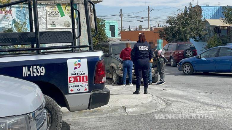 $!A pesar de la alerta, la Policía Municipal fue la primera en llegar al lugar, ya que la ambulancia no pudo llegar a tiempo.