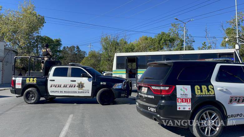 $!El cuerpo fue localizado por un transeúnte que dio aviso al número de emergencias 9-1-1.