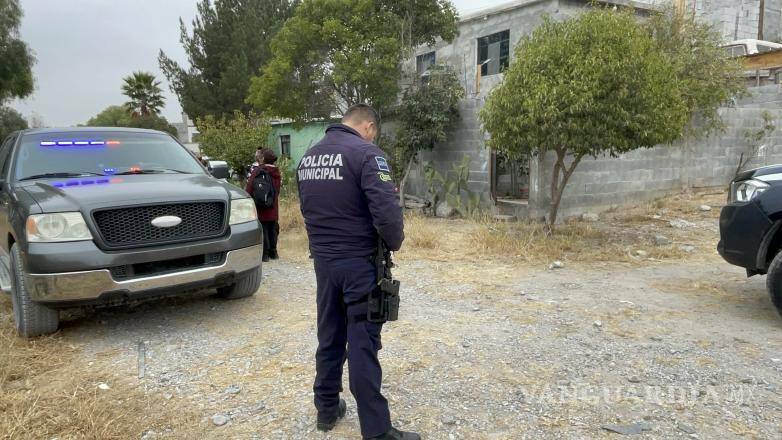 $!Al lugar arribaron policías municipales como primeros respondientes.