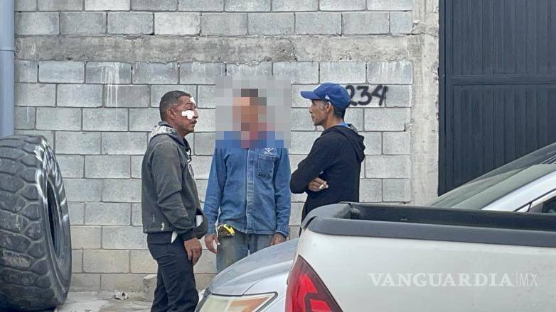 $!Fidencio decidió quedarse en el lugar para resolver el conflicto con vecinos y patrones.