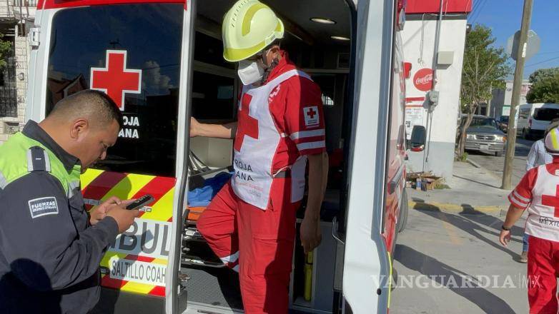 $!Diego Mauricio ¨N ¨, de 15 años, fue trasladado a un hospital tras el accidente.