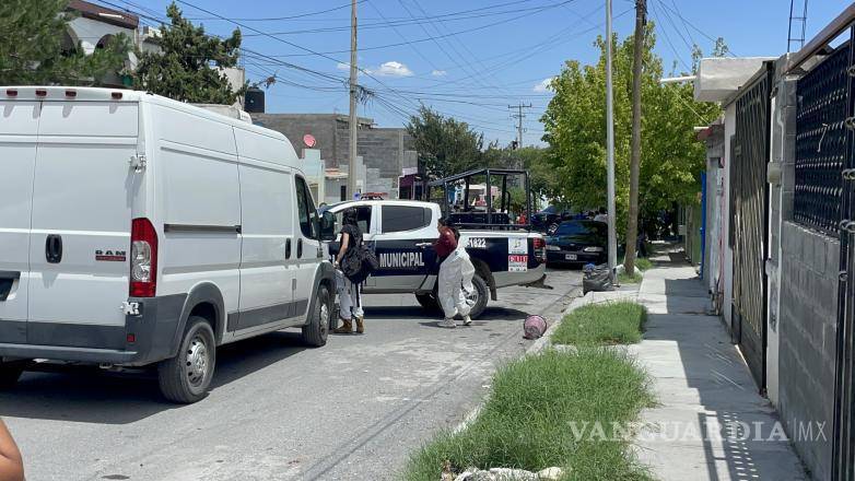 $!Juan Carlos, de 42 años, comentó que había salido temprano a trabajar y, al regresar encontró a su hijo colgado.