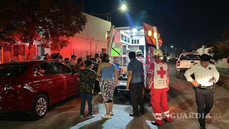 $!La Cruz Roja tomó conocimiento de los hechos y atendió a la joven lesionada.