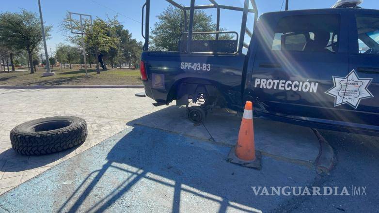 $!Las aseguradoras de los conductores involucrados intervinieron en el sitio del accidente y lograron alcanzar un acuerdo para la reparación de los daños ocasionados.