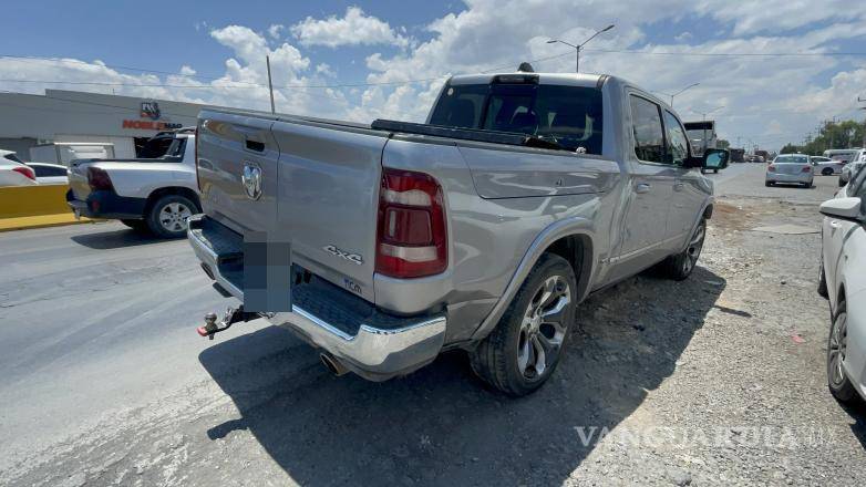 $!La camioneta involucrada quedó asegurada y posteriormente fue llevada a un corralón.