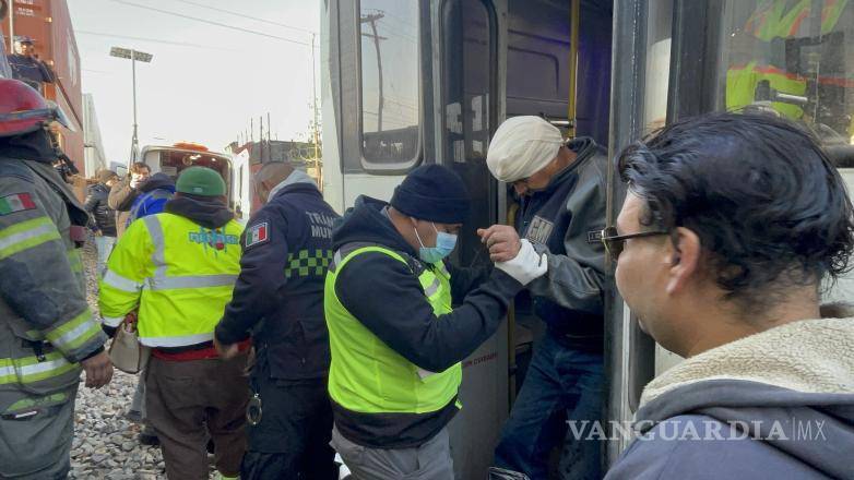 $!La unidad siniestrada fue remolcada al corralón mientras se cubren los daños y gastos médicos.