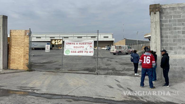 $!La empresa continuó con entrada y salida normal de personal y vehículos luego de la movilización generada por la alerta.