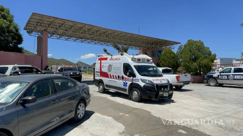 $!El cuerpo de la víctima fue trasladado al Semefo para la necropsia de ley.