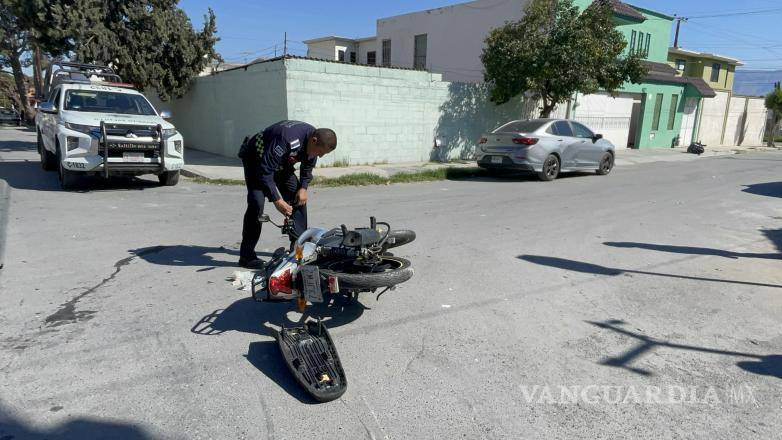 $!Autoridades de Tránsito Municipal tomaron conocimiento del percance.
