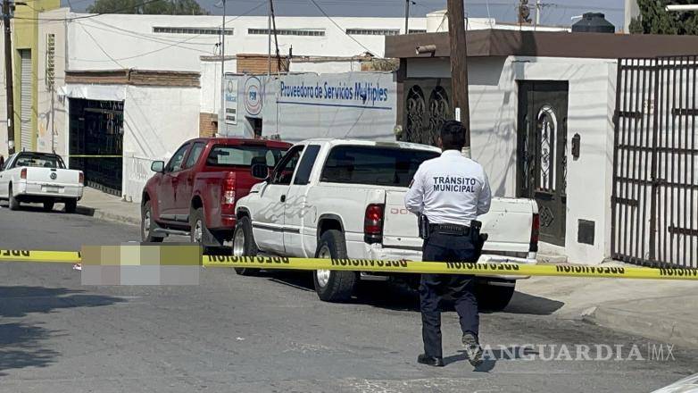 $!Personal de la Agencia de Investigación Criminal, de la Fiscalía General del Estado, acudió a tomar conocimiento de la muerte.