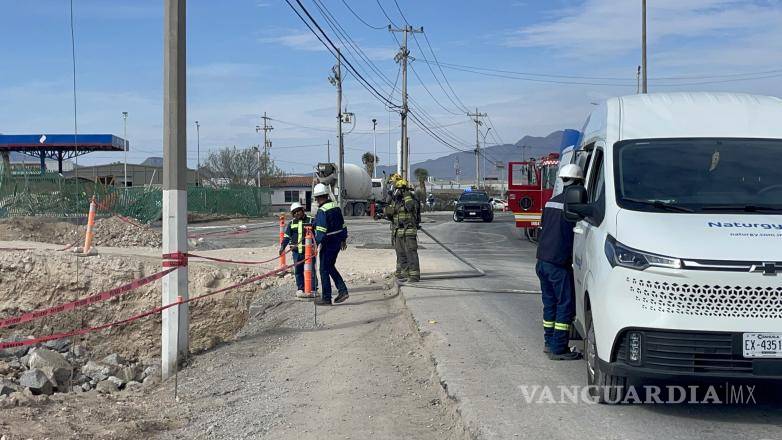 $!Trabajadores del sitio fueron evacuados de manera preventiva mientras se controlaba la fuga de gas.
