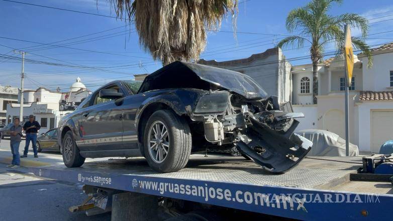 $!Los médicos intervinieron quirúrgicamente al conductor para estabilizar su estado crítico, incluyendo perforación en el pulmón derecho.
