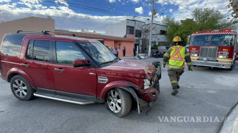 $!El accidente se registró alrededor de las 8:30 de la mañana, movilizándose el personal de Tránsito Municipal.
