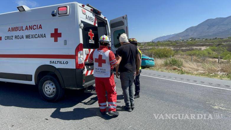 $!Paramédicos trasladaron a los lesionados al Hospital General; una menor fue reportada grave.