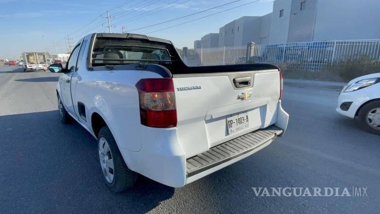 $!La camionera tenía el golpe en la parte trasera