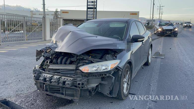 $!Ford Focus, vehículo afectado en el choque del kilómetro 2 del libramiento.