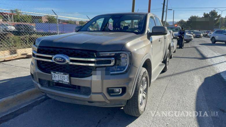 $!La camioneta Ford Ranger golpeó la parte trasera del Chevrolet Cavalier.