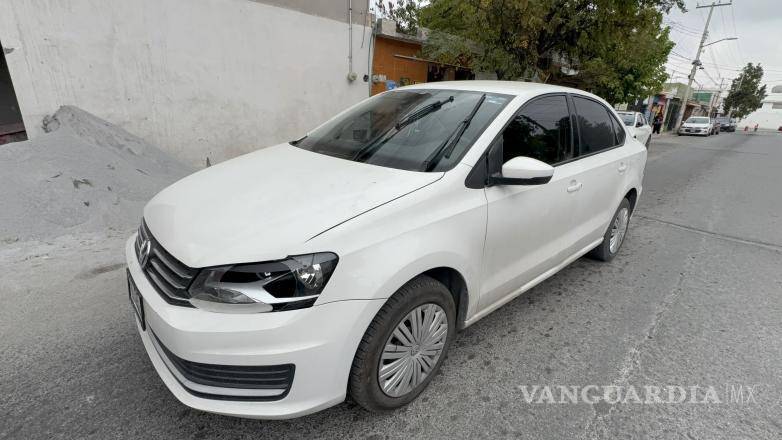 $!La conductora de 35 años declaró que no logró detenerse cuando los adolescentes cruzaron corriendo la calle Fray Landín.