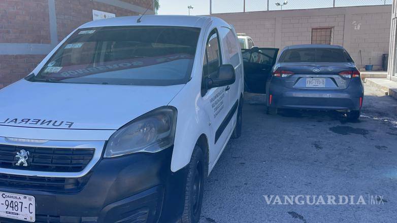 $!No fue posible rescatar la vida de la septuagenaria porque al llegar con los bomberos ya no presentaba signos de vida.