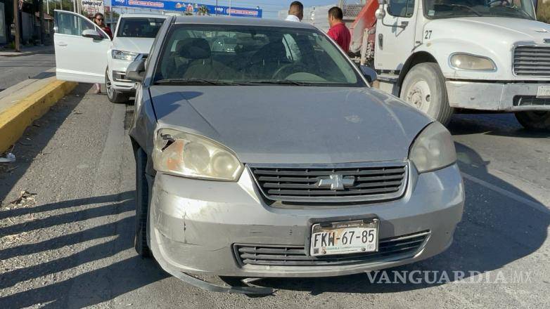 $!El siniestro ocurrió cuando la mujer salió de la calle José Narro Robles.