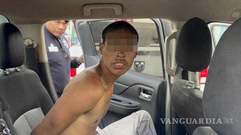 $!El hombre señalado por vecinos como posible responsable fue detenido en calles aledañas y trasladado ante el Ministerio Público.