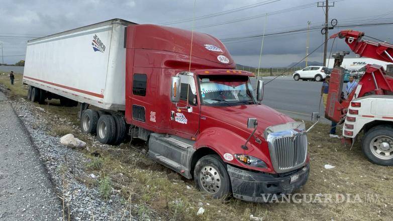 $!El conductor resultó sin lesiones de consideración, solo golpes leves.