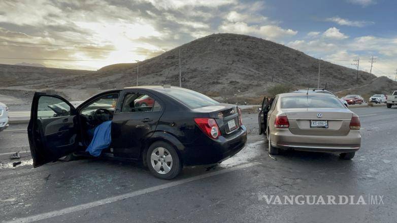 $!La Policía del Estado acordonó el área del accidente mientras se realizaban las diligencias correspondientes.