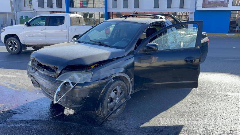 $!La conductora del vehículo, Ana Patricia “N”, resultó ilesa después del accidente.