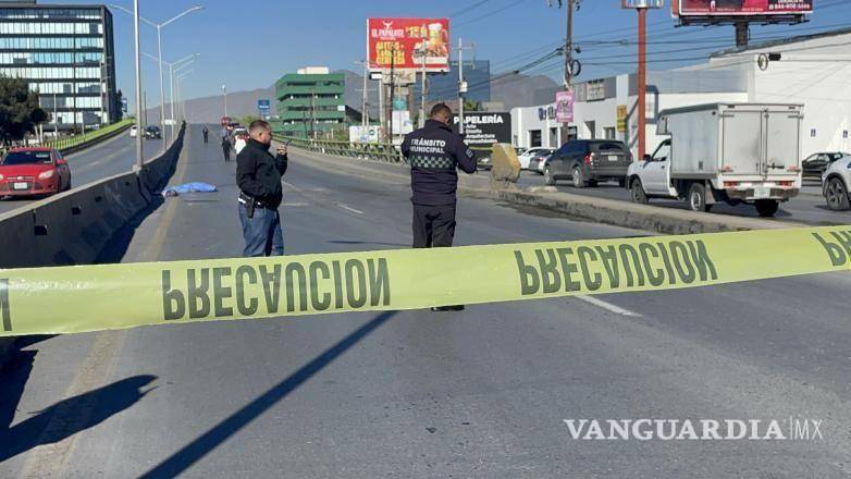 $!Esta semana se reportó la muerte de una persona en supuesta situación de calle que fue embestida en pleno periférico LEA.