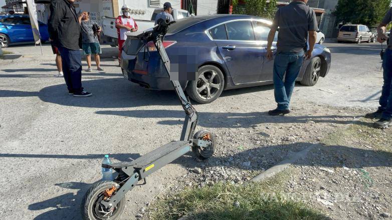 $!La conductora del Acura fue asegurada por agentes de Tránsito Municipal y llevada al Ministerio Público.