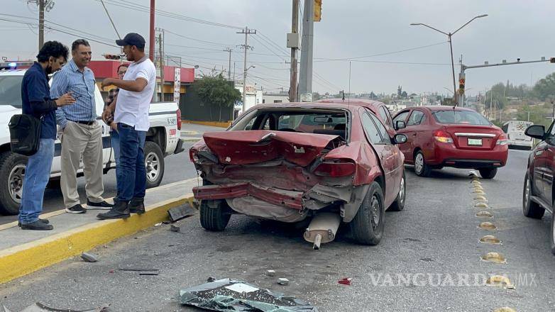 $!En el accidente ocurrido alrededor de las 9:00 horas, se señaló como responsable del accidente al conductor del vehículo Chevrolet Cruze con placas del estado de Hidalgo.