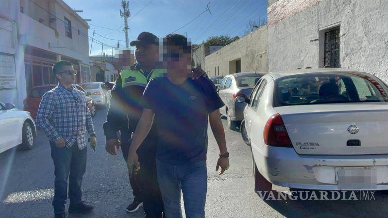 $!Luis Ángel ¨N¨, conductor del vehículo, fue detenido por autoridades municipales tras el accidente.