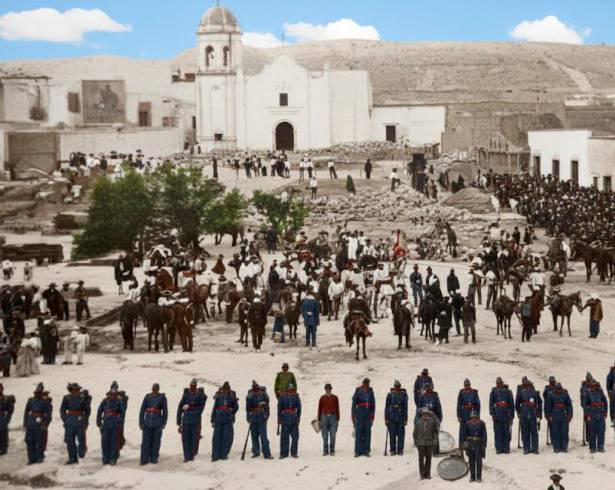 Ejército federal en la Plaza de Tlaxcala Saltillo, Coahuila, en tiempos en que Victoriano Cepeda fue Gobernador de Coahuila.