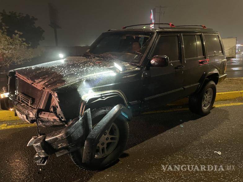 $!Finalmente, llegaron elementos de Tránsito Municipal para tomar conocimiento del accidente y consignarlo ante el Ministerio Público.