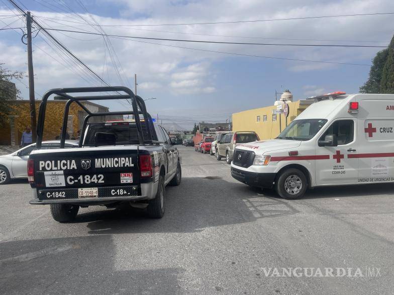 $!El fallecido, identificado como Ossiel Alejandro “N”, fue encontrado por su padre suspendido en el patio de su casa en la colonia Lomas de Lourdes.
