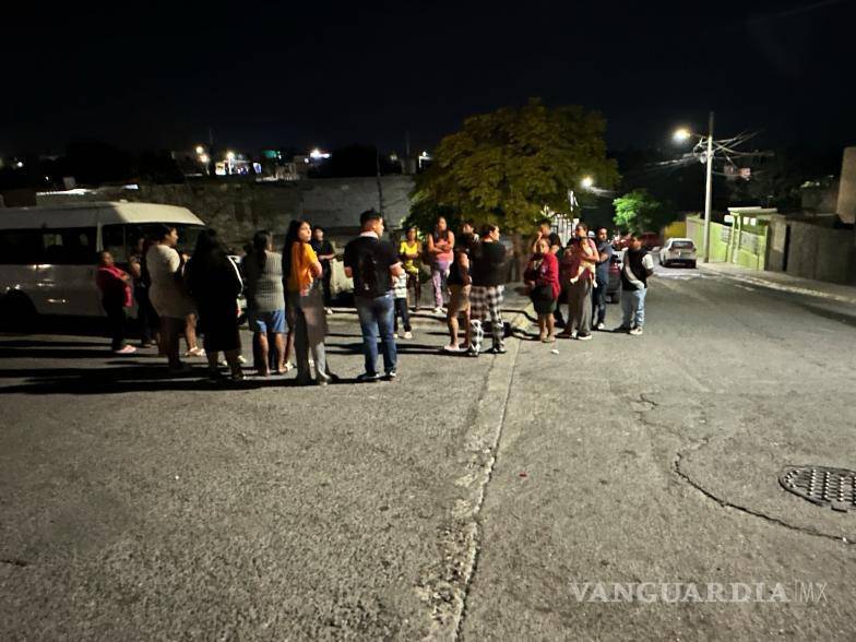 $!El caso salió a la luz después de que una de las menores pidiera ayuda a vecinos del sector, quienes realizaron el reporte al sistema de emergencias 911, lo que derivó en la intervención de corporaciones de seguridad y personal especializado.
