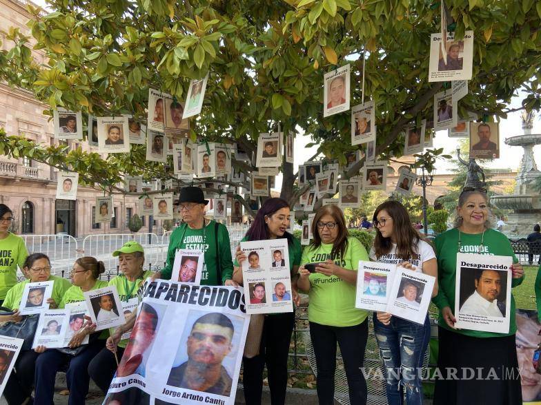 $!Coahuila: ‘Hijo, no te rindas’, así recuerdan madres de desaparecidos las deudas de autoridades locales