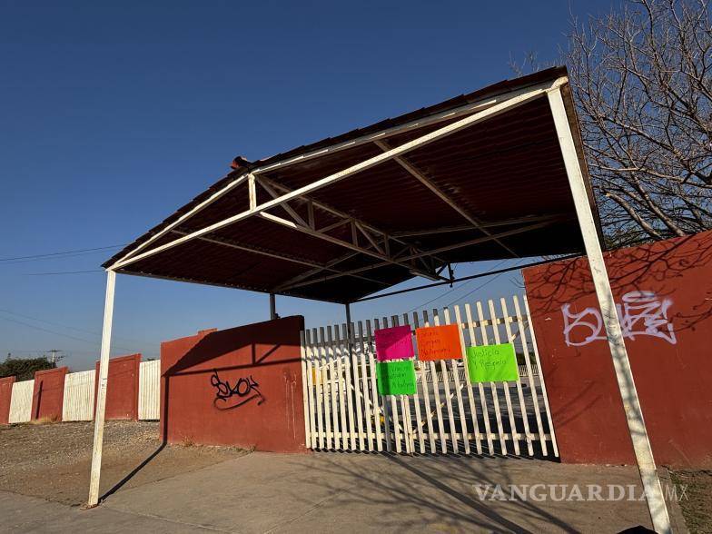 $!Docentes y madres de familia señalaron que las agresiones habrían ocurrido desde antes del periodo vacacional y que la situación ya fue reportada a autoridades educativas.