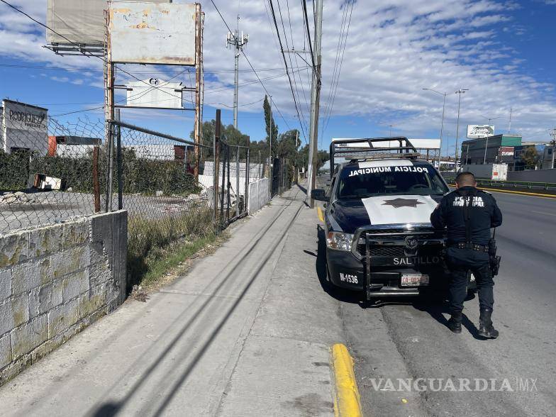 $!El encargado solicitó a la misma Policía Municipal el ingreso para corroborar el tipo de daños o robo.