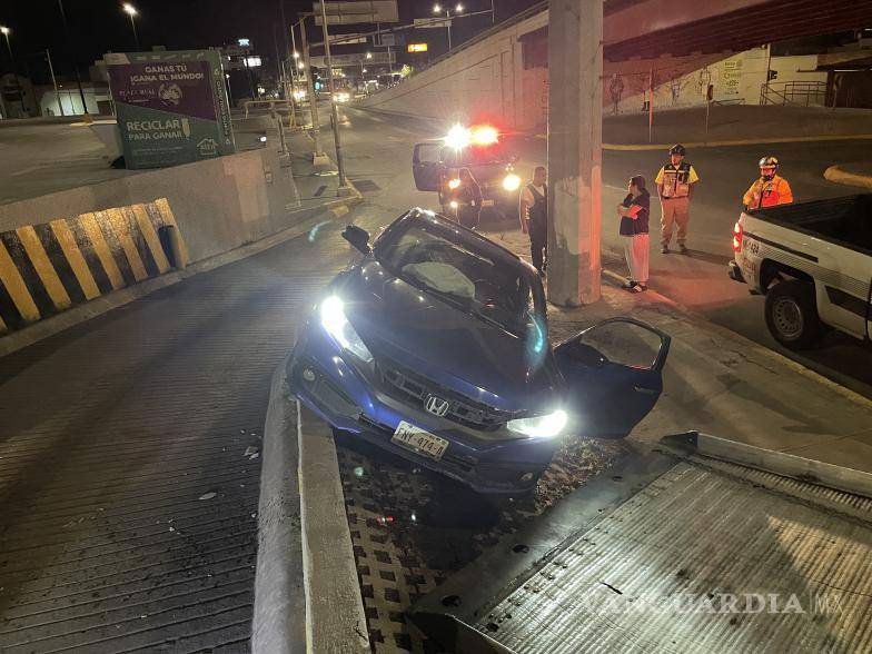 $!El accidente ocurrió en la dirección de poniente a oriente y fue rápidamente atendido por elementos de tránsito municipal.