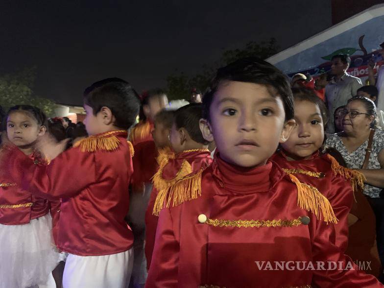 $!Reencuentros y emociones: ex alumnos celebraron tres décadas de amistad y aprendizaje al lado de los actuales estudiantes.